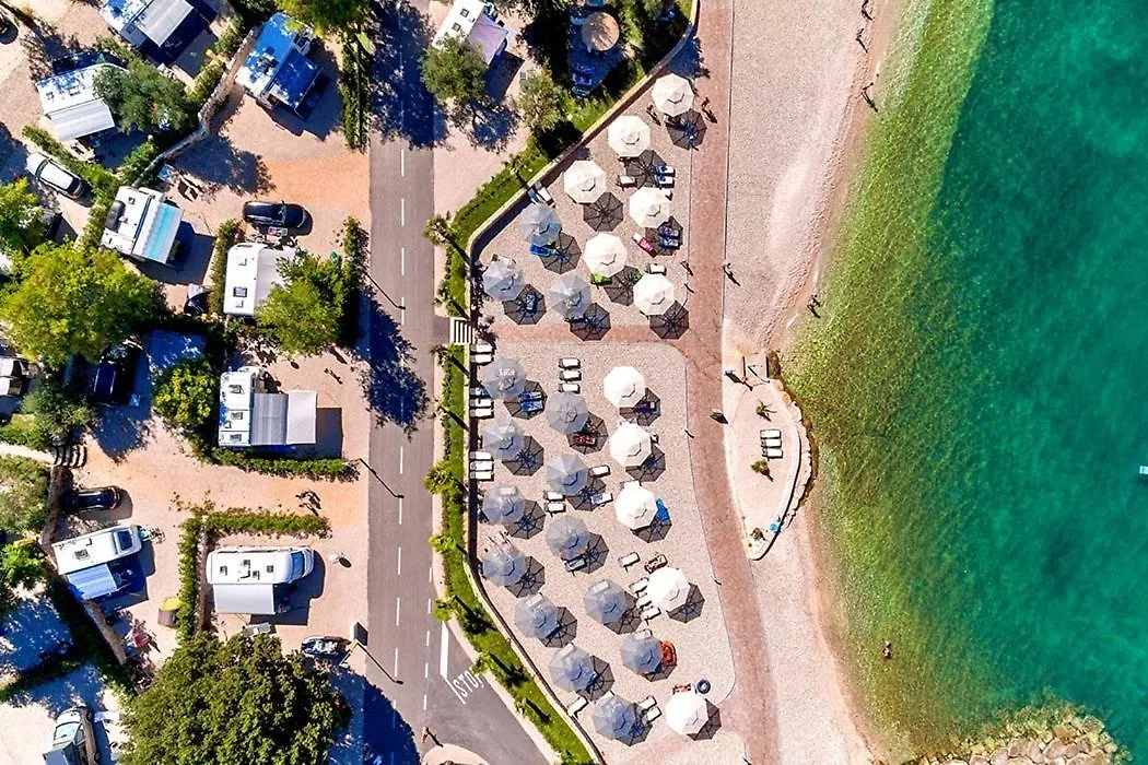 キャンプ場 ホテルGlamping Tents Camping Val Saline Vacanceselect ロヴィニ クロアチア