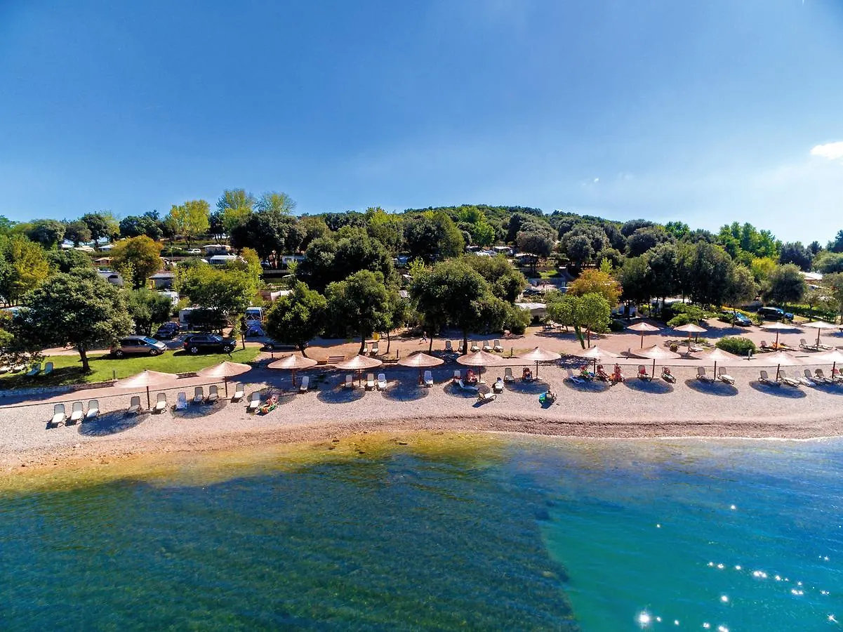 ホテルGlamping Tents Camping Val Saline Vacanceselect ロヴィニ
